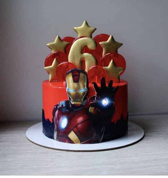 Iron Man Fondant Cake