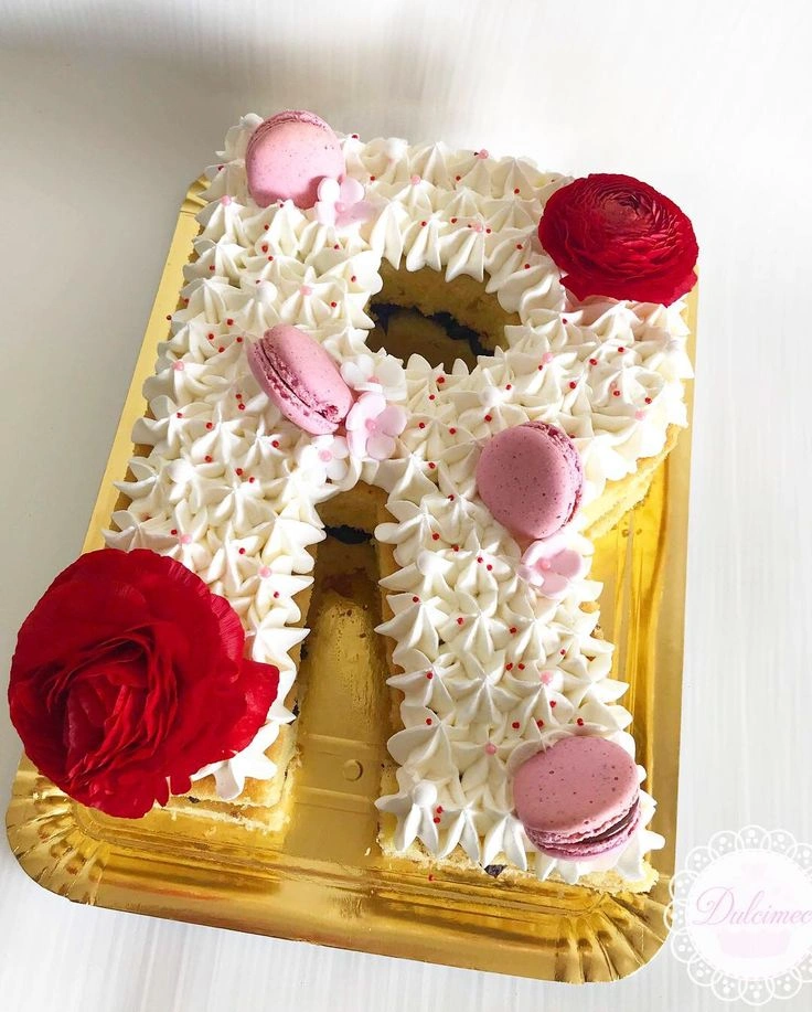 Candied Creamy R Alphabet Cake