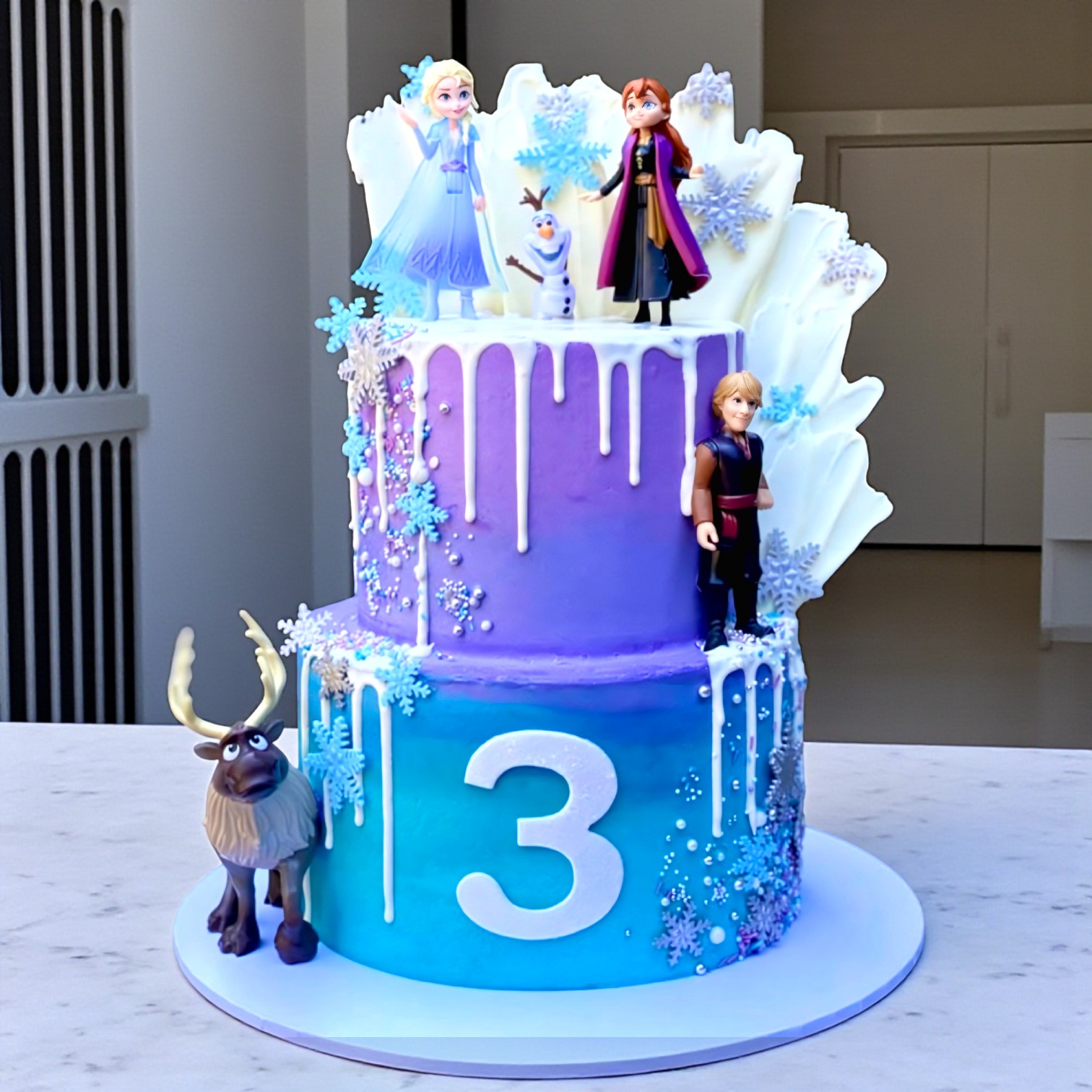 Elsa Adventure Cake