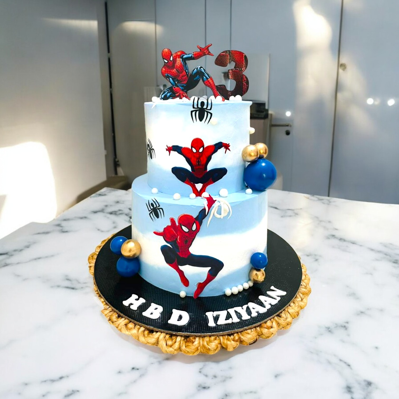 Sense Sweetness Spiderman Cake