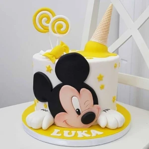 Mickey Mouse Cake