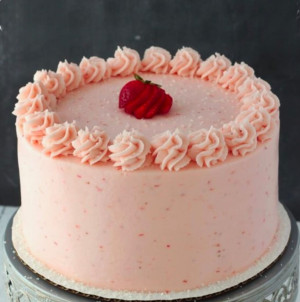Strawberry Glaze Cake