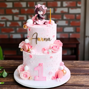 First Birthday Teddy Cake