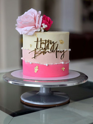 Lovesome Layers Cake